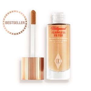 CHARLOTTE TILBURY HOLLYWOOD FLAWLESS
FILTER FOR A SUPERSTAR YOUTH GLOW FAIR PALE